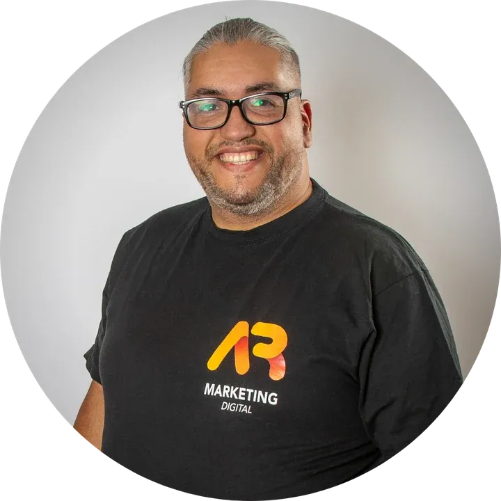 Germán Oyarzún, Fotógrafo en AR Marketing Digital